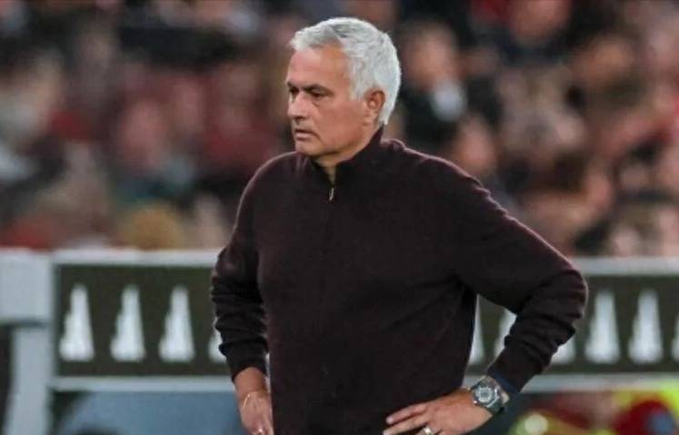 九游娱乐-加时末段体能课后,本菲卡防线松动备战法国杯,信心回归,心理建设被强调的简单介绍