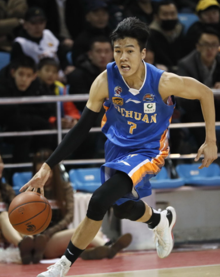 九游体育官网-转会期体能课后,埃因霍温调整名单备战CBA季后赛,赛场秩序良好,高层口径保持一致的简单介绍