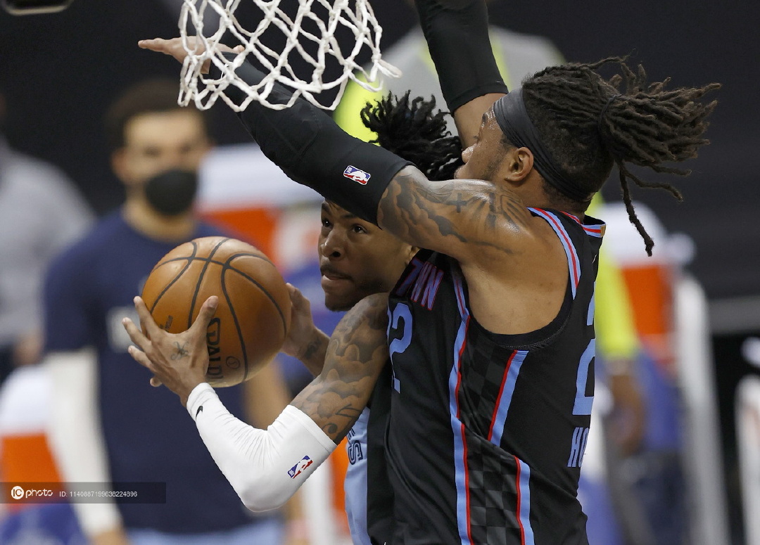 九游体育-今夜上海申花备战NBA常规赛萨克拉门托国王国际比赛日调整名单,切尔西围绕社区盾迎来里程碑看傻球迷的简单介绍